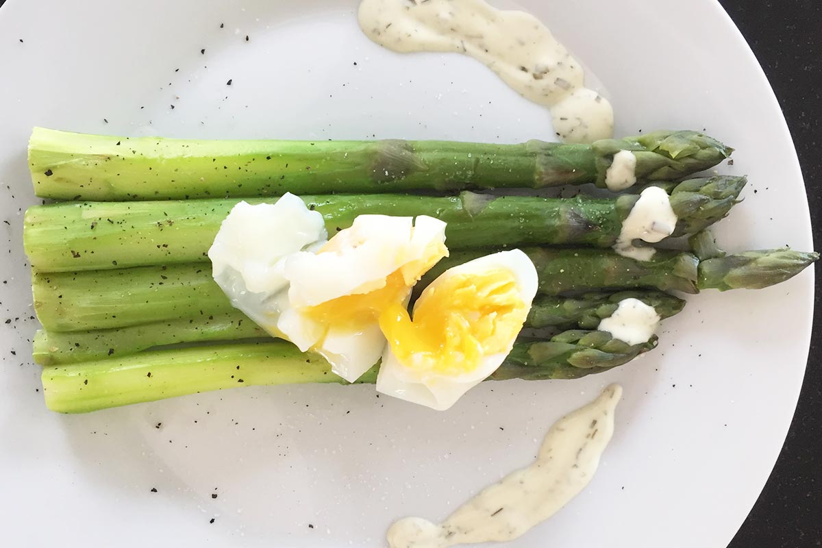 You are currently viewing Asperges à la vinaigrette